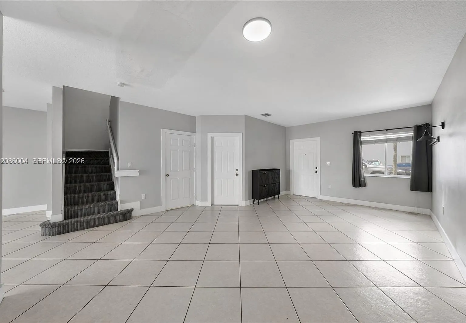 Cristal Villas Condo — Photo 2