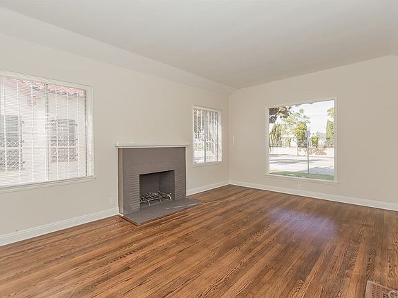 5th image of 1150 W 79th St
