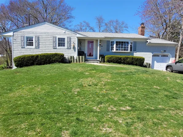 61 Madison Street, Blue Point, NY 11715