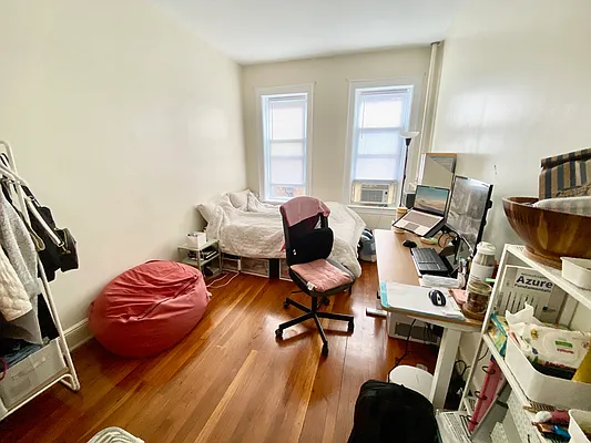 Rented by Modern Spaces | media 13