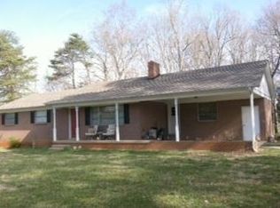 2544 Nc Highway 16 S, Newton, NC 28658