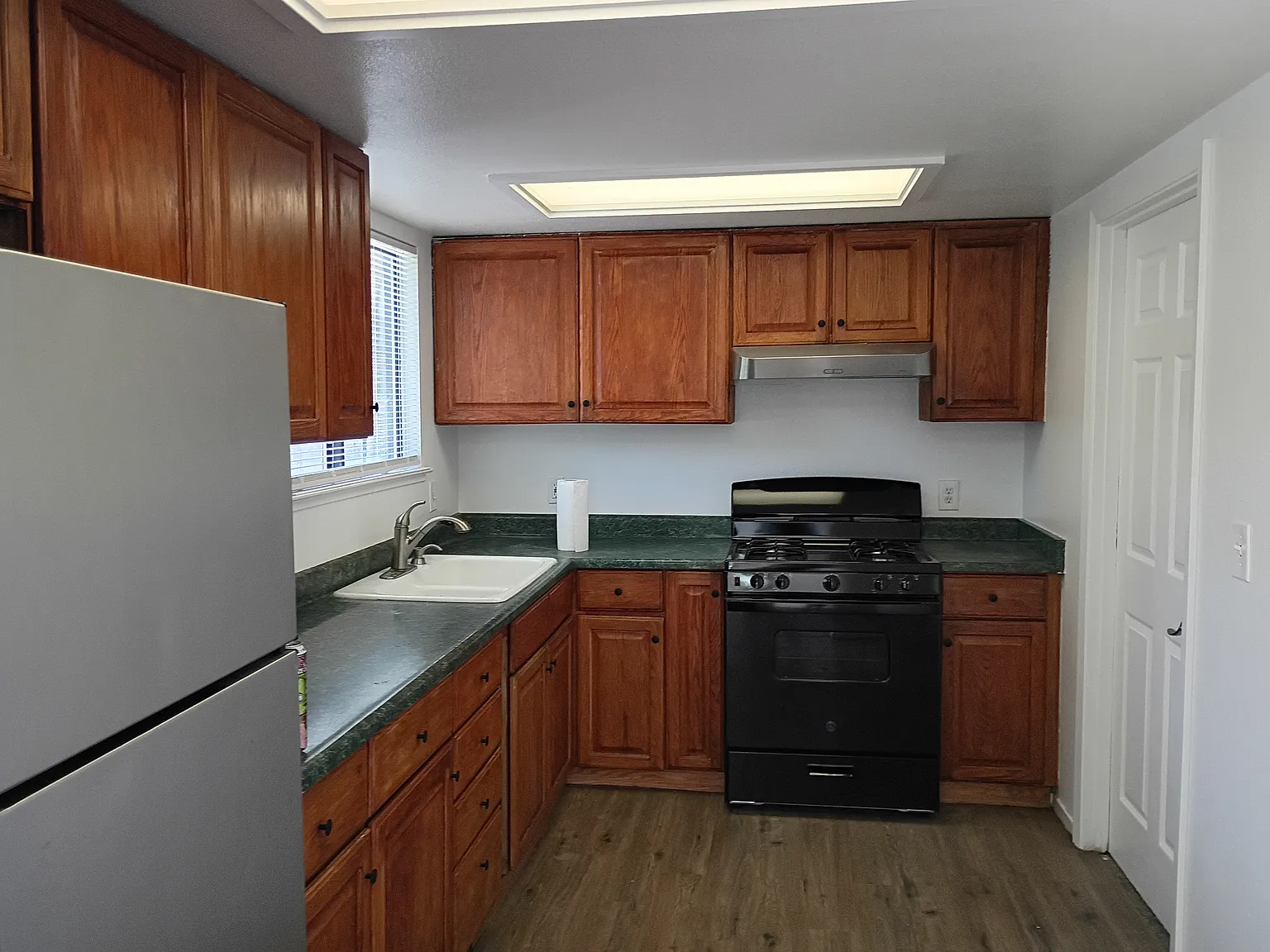 4636 Canyon Rd — Photo 4
