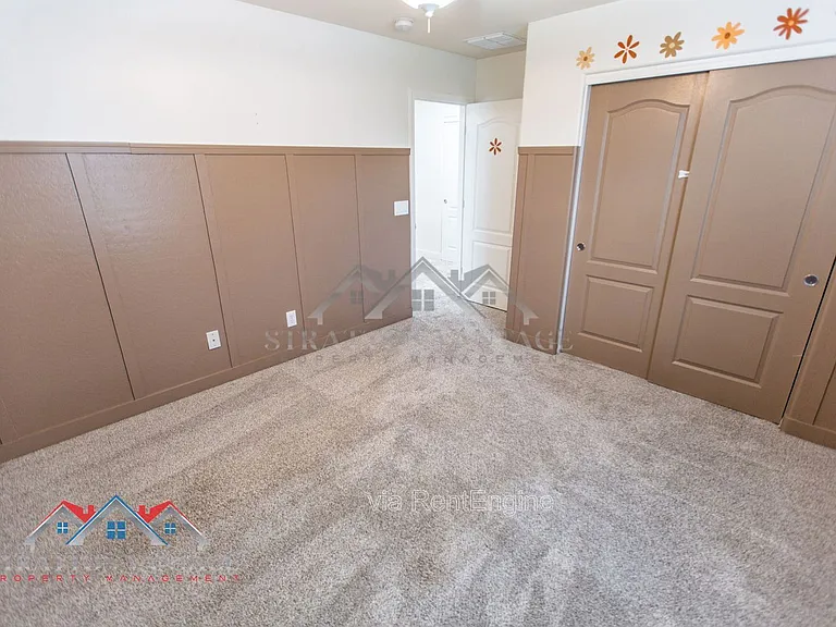 23658 S 210th Pl — Photo 31