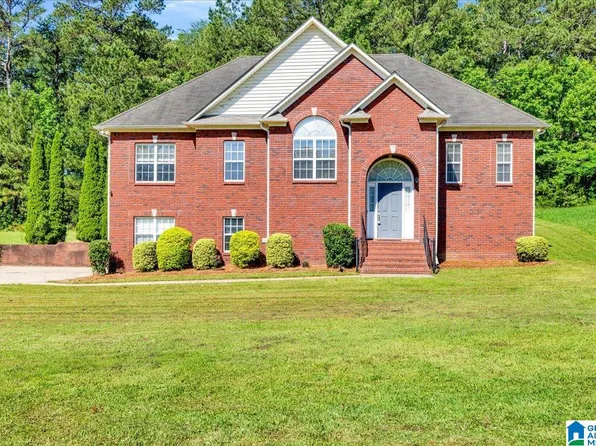 555 Ridgefield Way, Odenville, AL 35120