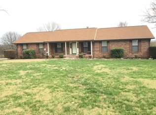 311 Drivers Ln, Gallatin, TN 37066