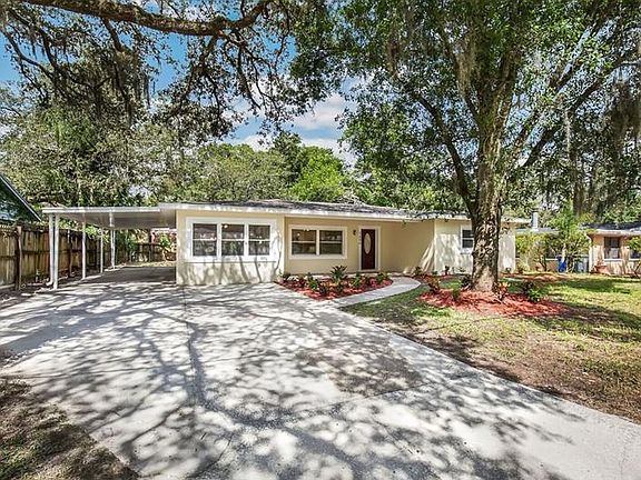 5th image of 7606 Sharon Dr