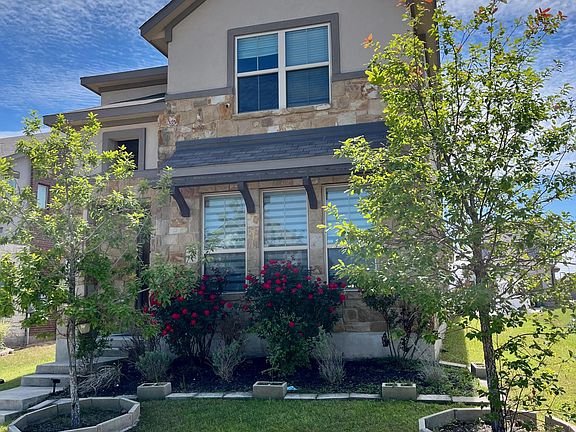 2nd image of 2909 Harvester Ln