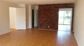 1st image of 5365 NE 5th Ave