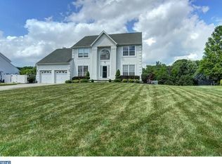 32 Steeplechase Dr, Turnersville, NJ 08012