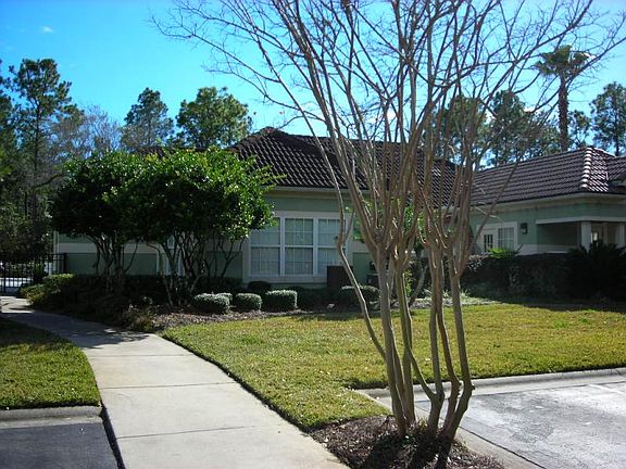 3rd image of 7701 Timberlin Park Blvd APT 1213
