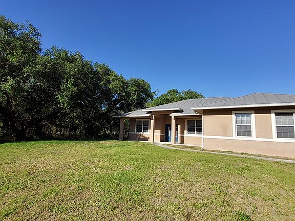 2nd image of 1505 Gerald Ave