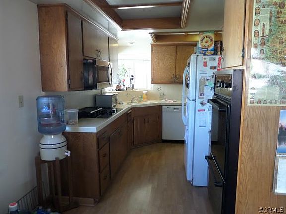 3rd image of 2361 W 229th St