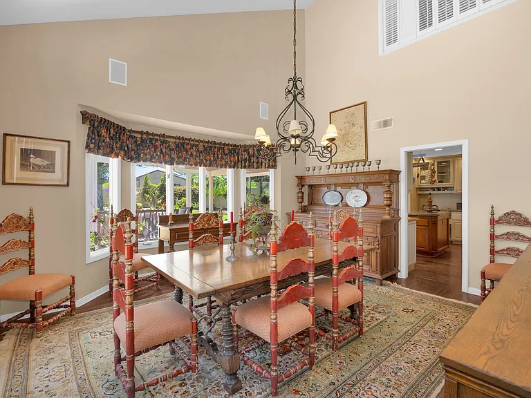24961 Sandridge Cir — Photo 7