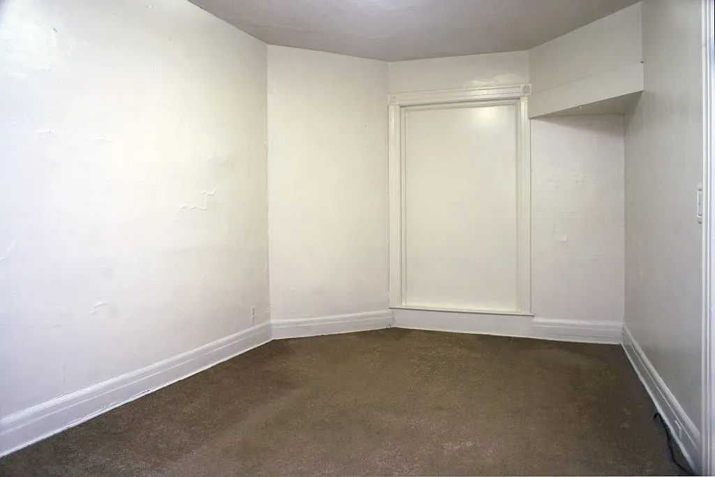 Oakland Bates Apartments — Photo 4
