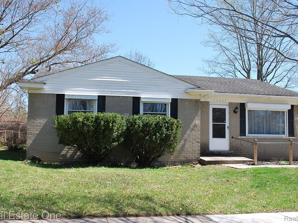 1st image of 10203 Van Buren St