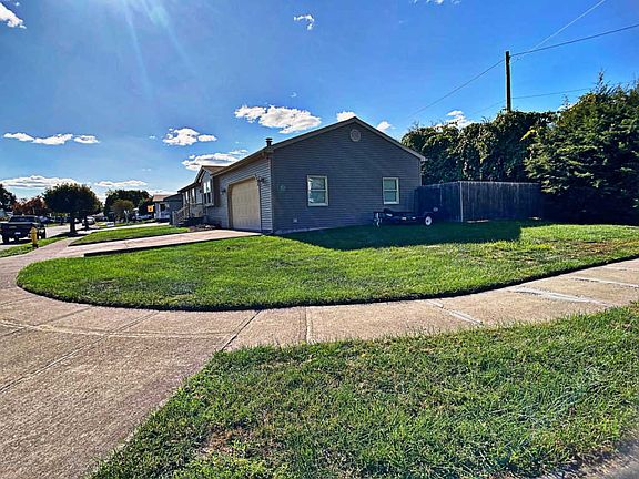 4th image of 1 Sycamore Dr