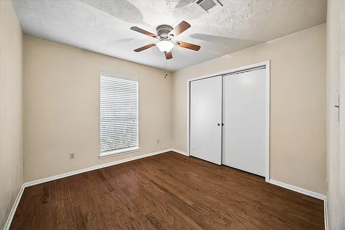 6826 River Mill Dr — Photo 7
