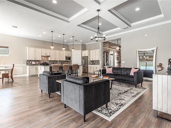 5th image of 797 SW Habitat Ln