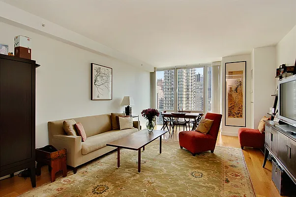 Sold by Corcoran | media 1