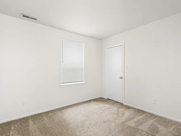 Belmont Terrace — Photo 18