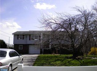 1517 Glassboro Rd, Williamstown, NJ 08094