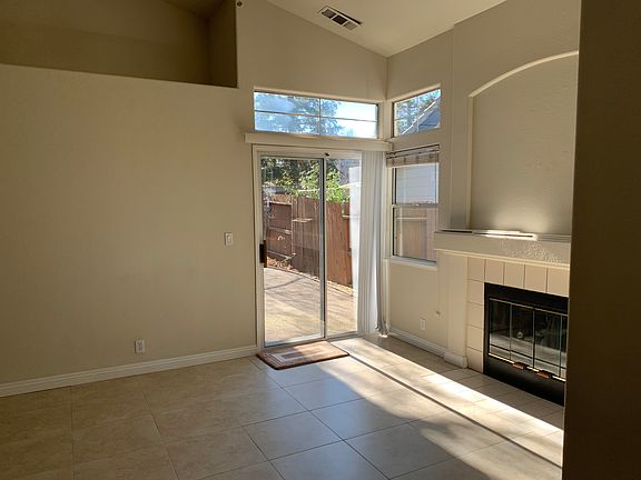 3rd image of 2480 Julliard Cir