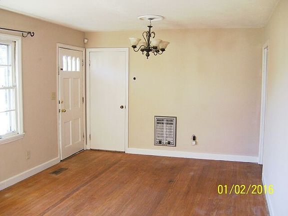 4th image of 411 Highland Dr