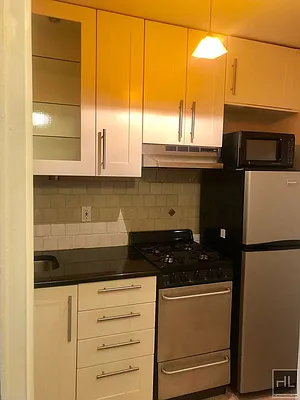 Rented by Highline Residential | media 13