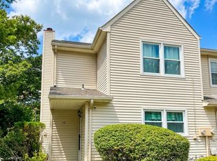 16 Pin Oak Ln, Little Egg Harbor, NJ 08087