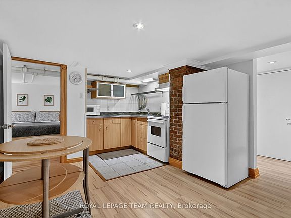 5th image of 64 Delaware Ave S