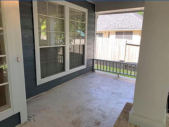 4th image of 4714 Knights Branch Dr