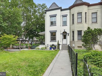 1387 N Carolina Ave NE, Washington, DC, 20002