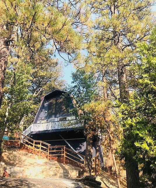 1st image of 1137 Evergreen Ln