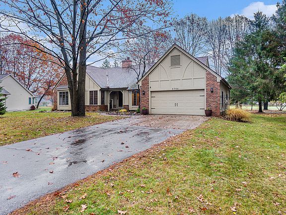 3rd image of 6764 Beechnut Ct