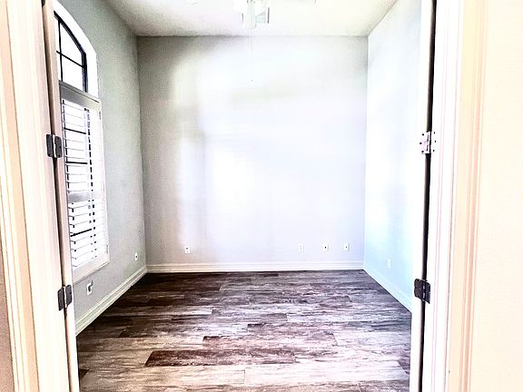 5th image of 27031 Edenrock Ct