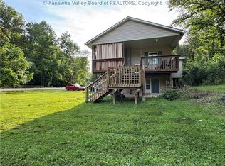 776 Mile Fork Rd, Charleston, WV 25312
