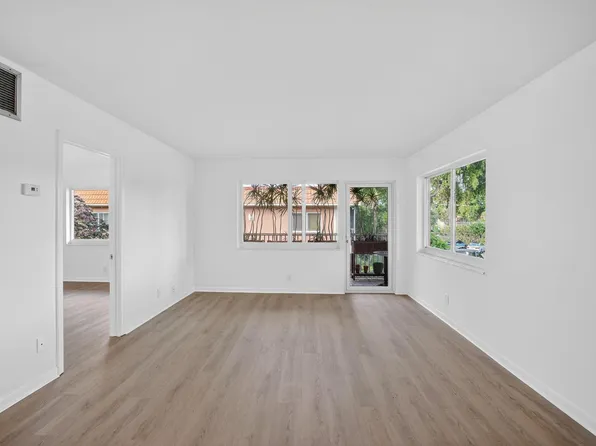 119 NE 19th Court #205-G, Wilton Manors, FL 33305