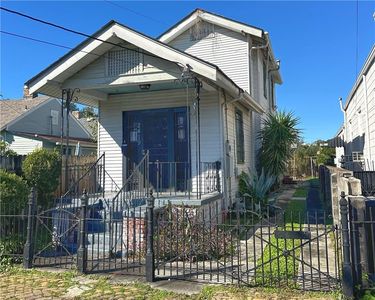 2419 Chippewa St, New Orleans, LA, 70130