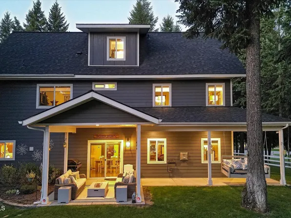 17940 W Sheltered Ct, Hauser, ID 83854