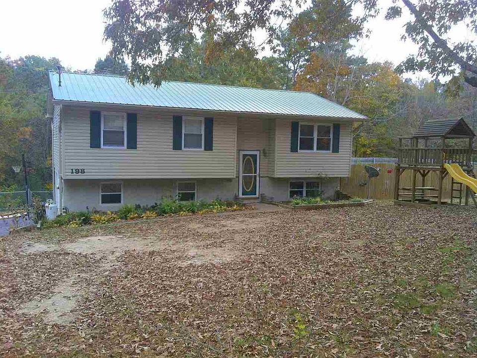 1st image of 198 Homestead Cir NE