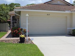 217 Auburn Woods Cir, Venice, FL 34292