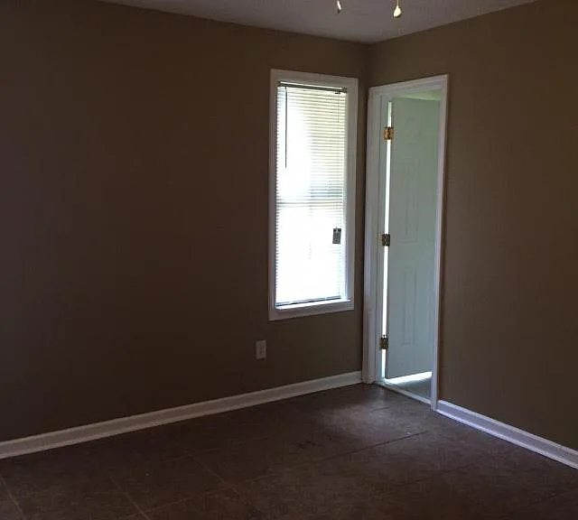 4342 Huntington Forest Blvd — Photo 11