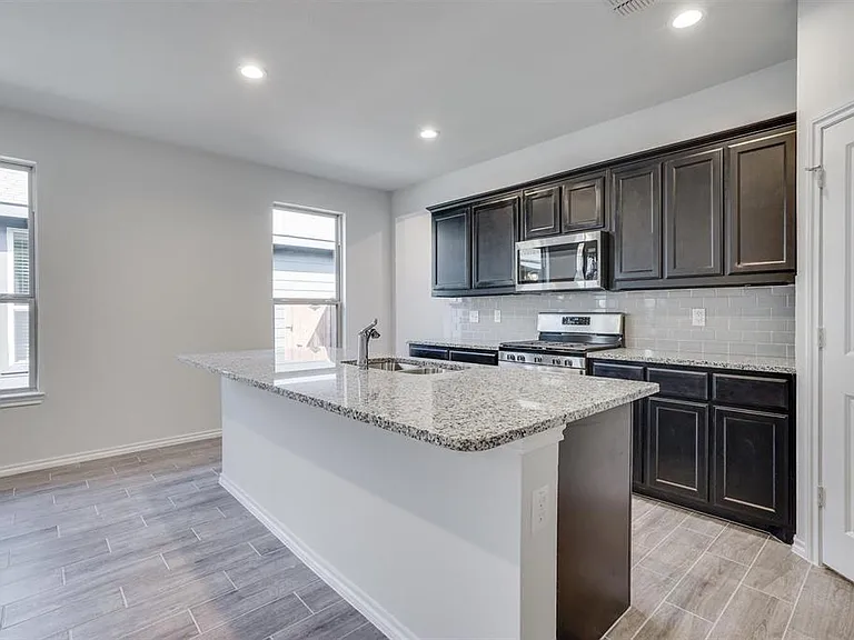 2111 River Pine Rd — Photo 14