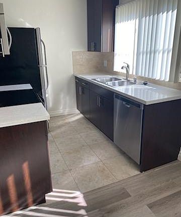 4th image of 470 E Angeleno Ave APT 210