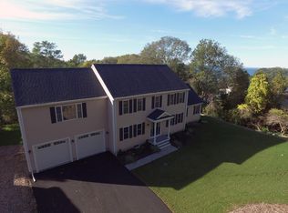 12 Gate Rd, Plymouth, MA 02360