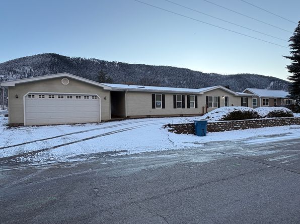 105 & 107 Riverside Dr #105