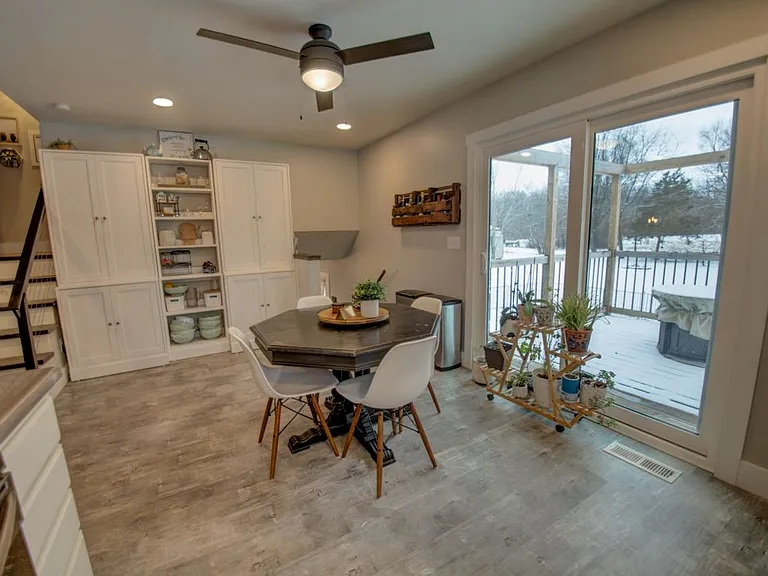 N7229 Leibl Ct — Photo 2