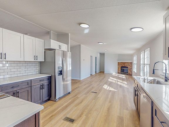 4th image of 273 Chole Marie Ln