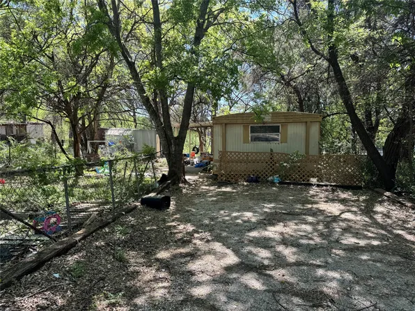 2831 Sycamore Ct, Granbury, TX 76048