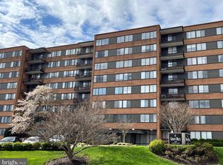 4390 Lorcom Ln APT 810, Arlington, VA 22207